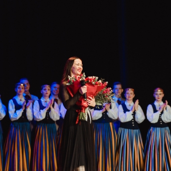 LĪVU SASAUKŠANĀS DEJĀ – KONCERTUZVEDUMS SIGULDAS “DEVONĀ” - 